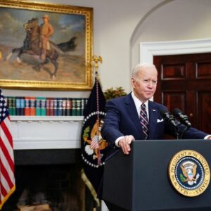Exclusive-Biden to sign executive order boosting rights of 200,000 construction workers