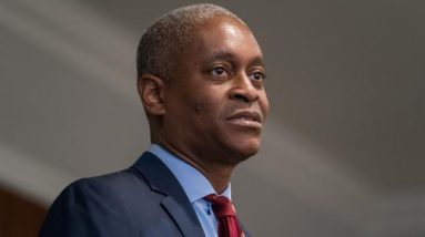 Fed’s Bostic Favors Six Rate Hikes in 2022, Fewer Than Colleagues