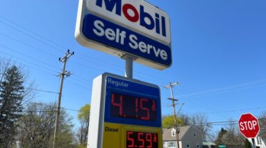Amex Platinum cardholders can now save 10 cents per gallon at Exxon Mobil gas stations