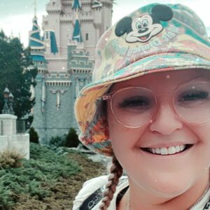 How I started a side hustle working as a travel agent, specializing in Disney vacations