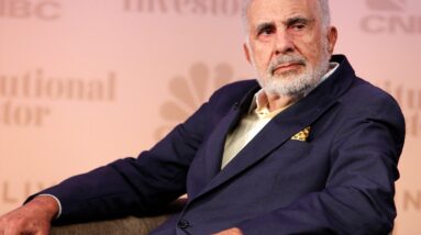 Activist investor Carl Icahn’s wealth plunged by $10 billion after a short-seller accused his company of running a ‘Ponzi-like’ structure