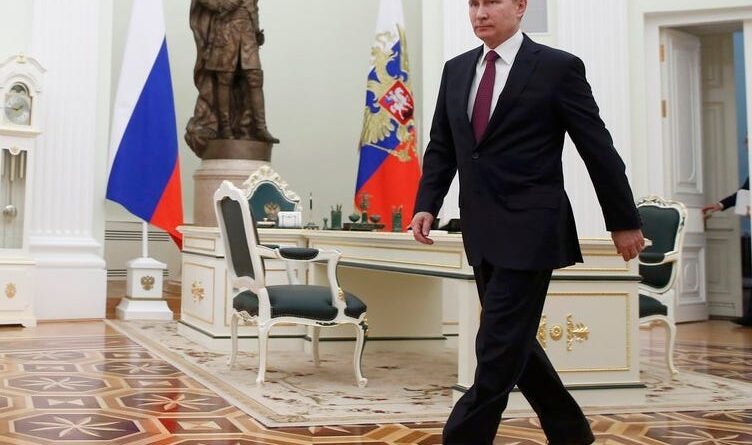 A sneaky move at a Kremlin meeting may show why Putin took his time in eliminating Prigozhin
