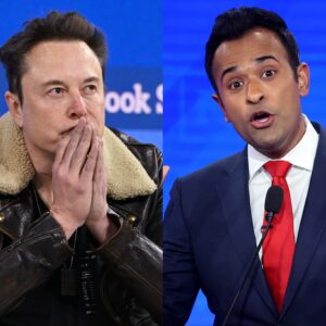 Vivek Ramaswamy forgot to mute himself in the bathroom while on a livestream with Elon Musk, Alex Jones, and 100,000 others